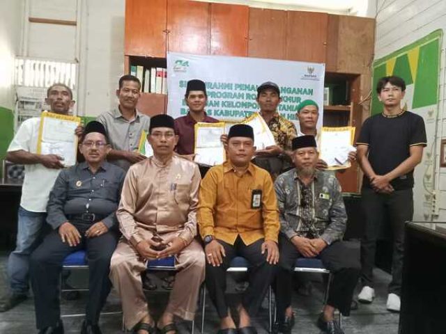 Petani Melalui Kelompok Tani di Rohil Dapat Bantuan BAZNAS Dalam  Program Rohil Makmur, Diawali  Penanda Tanganan MoU