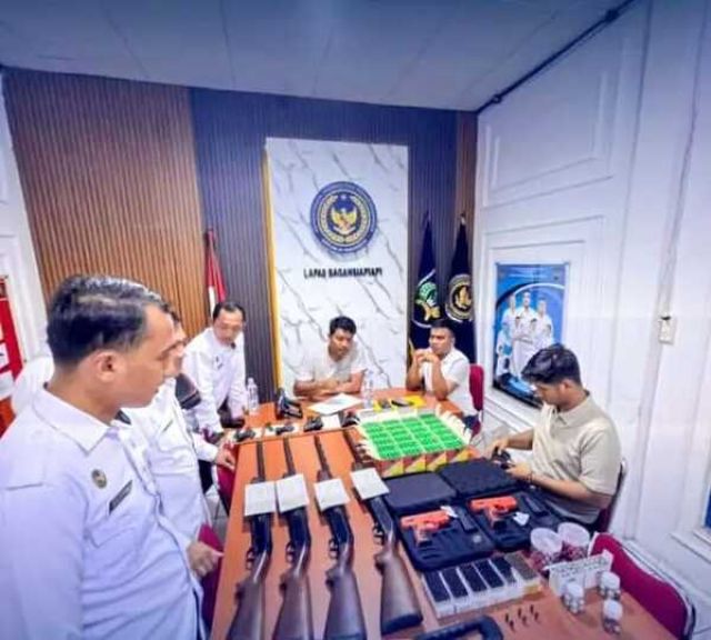 Wujudkan Lapas Aman, Lapas Bagansiapiapi Dan Polres Rohil Gelar Pemeriksaan Senjata Terpadu