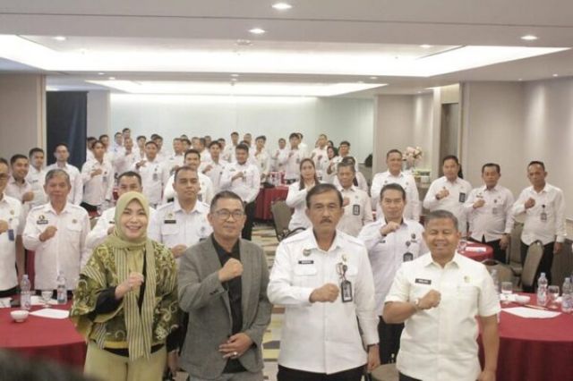 LAPAS KELAS IIA BAGANSIAPIAPI IKUTI BIMTEK SPPT - TI DAN PELAYANAN PUBLIK YANG DI GELAR KANWIL PEMASYARAKATAN