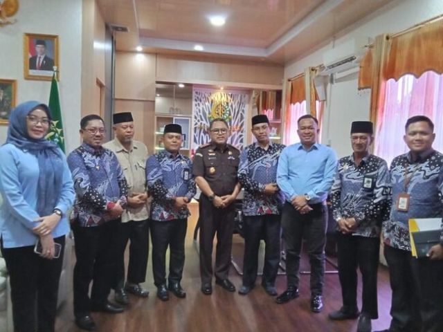BAZNAS Rohil Silaturahmi Ke Kejari Rohil Bahas MOU dan Perlindungan Hukum