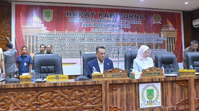 APBD Rohil Tahun Anggaran 2026 Disahkan, Bupati Bistamam Harap Visi–Misi Daerah Tercapai. 