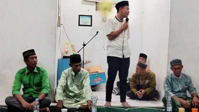 Safari Ramadhan Camat Sinaboi Ke Mushalla Al-Muslimin Sampaikan Festival Lampu Colok